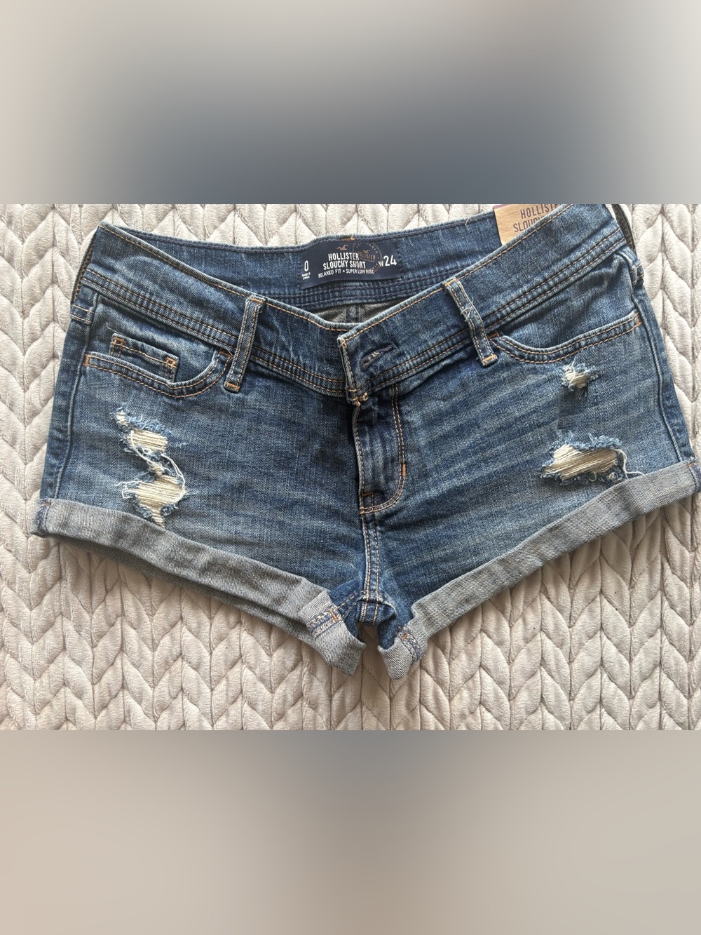 NWT Hollister Dark Blue Rolled-Hem Denim Shorts